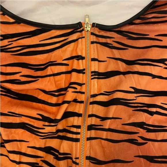 Tiger Halloween costume-M - Picture 3 of 5
